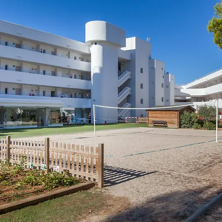 Hotel Fergus Style Cala Blanca 4*